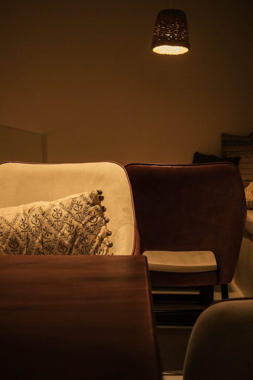 Simple Tips to Create a Cozy and Inviting Home Environment