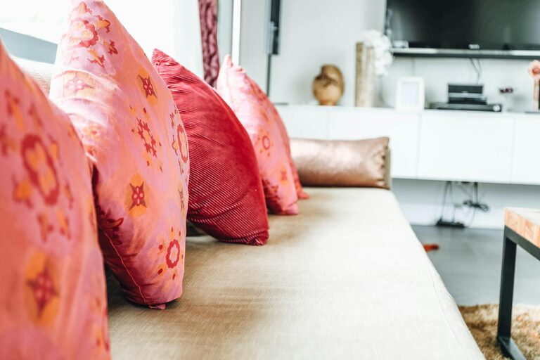 Tips for Creating a Cozy and Inviting Living Space on a Budget